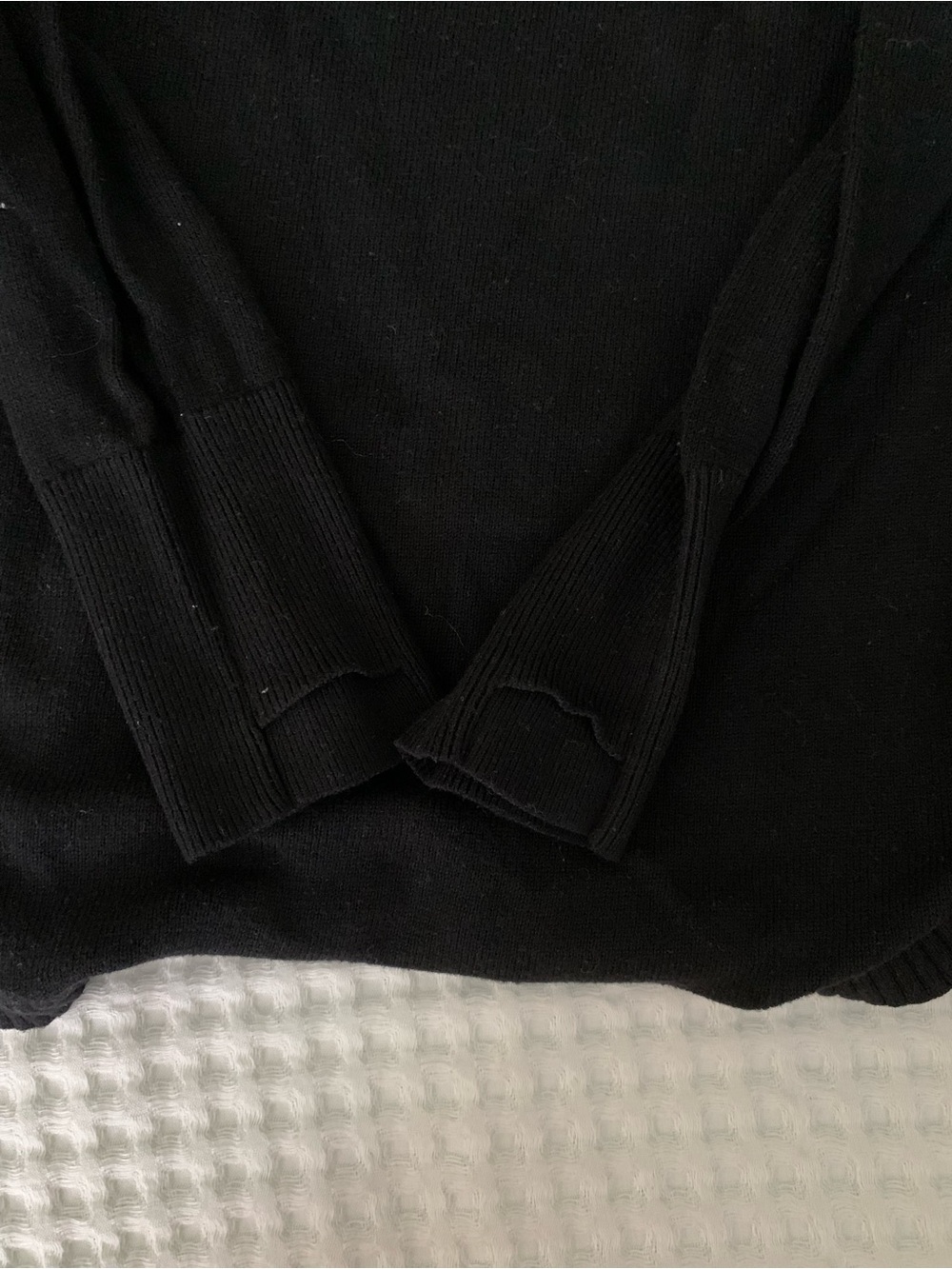 lululemon athletica Black Women's Crewneck Sweater EUC Size 6 - Picture 5 of 6